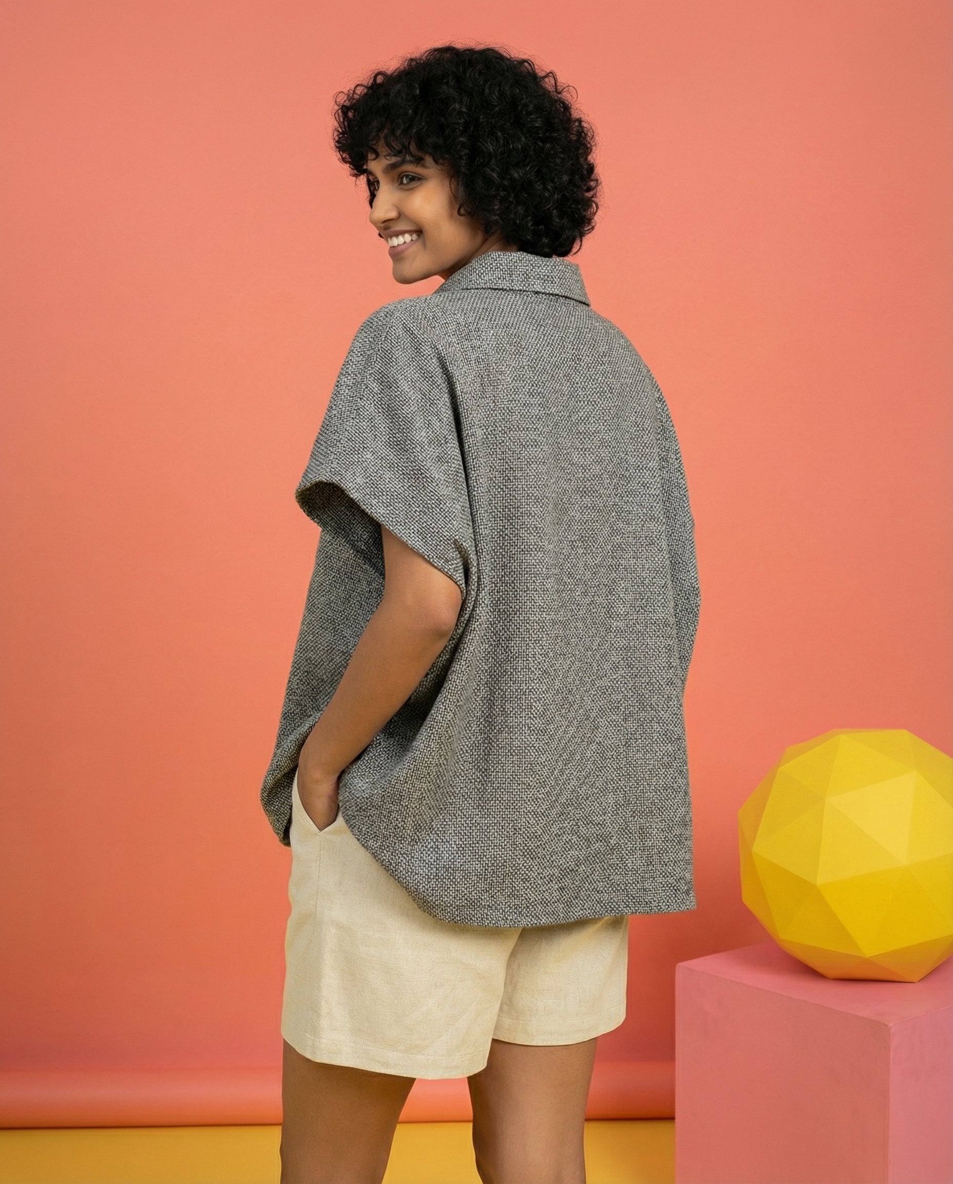 Patch Me If You Can - Shirt (Oversized)